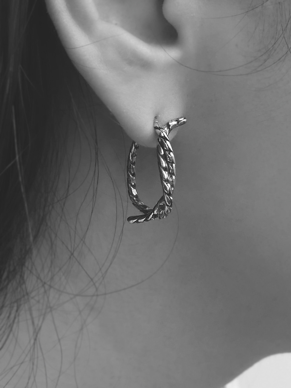 knot silver earrings